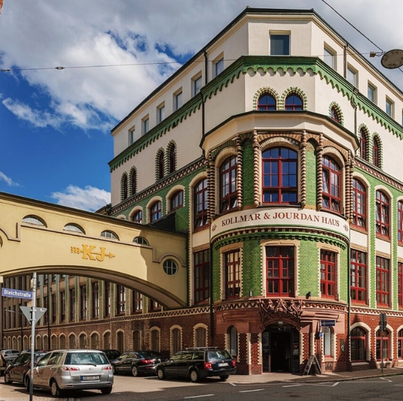 Vintage Kollmar & Jourdan 935 Silver Textured Flower Brooch Pin - Picture 13 of 13